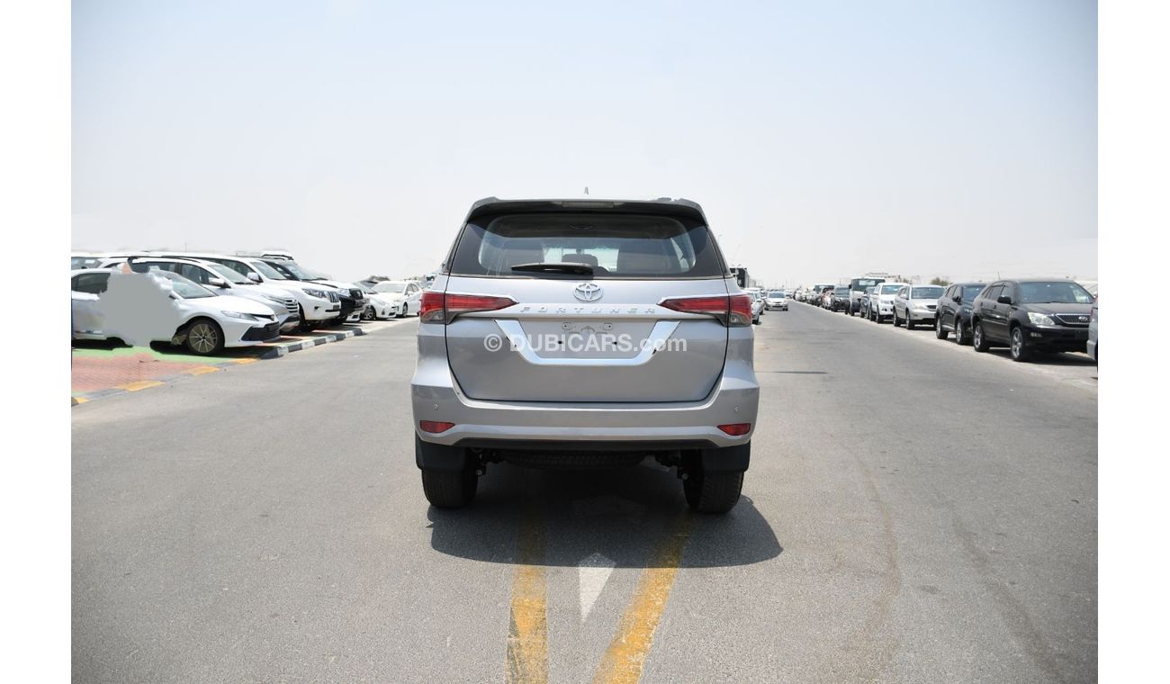 Toyota Fortuner 2023 Toyota Fortuner 2.7L 4x2 Mid option