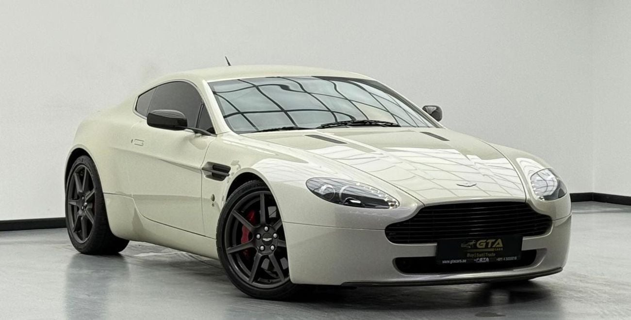 أستون مارتن فانتيج 2007 Aston Martin Vantage, Full Service History, Carbon Fiber Package, Excellent Condition, GCC