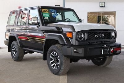 Toyota Land Cruiser 70 2025 TOYOTA LAND CRUISER GRJ 76 4.0 V6 AUTO - **التصدير فقط خارج الخليج**EXPORT ONLY** 40 ANNIVERSAR