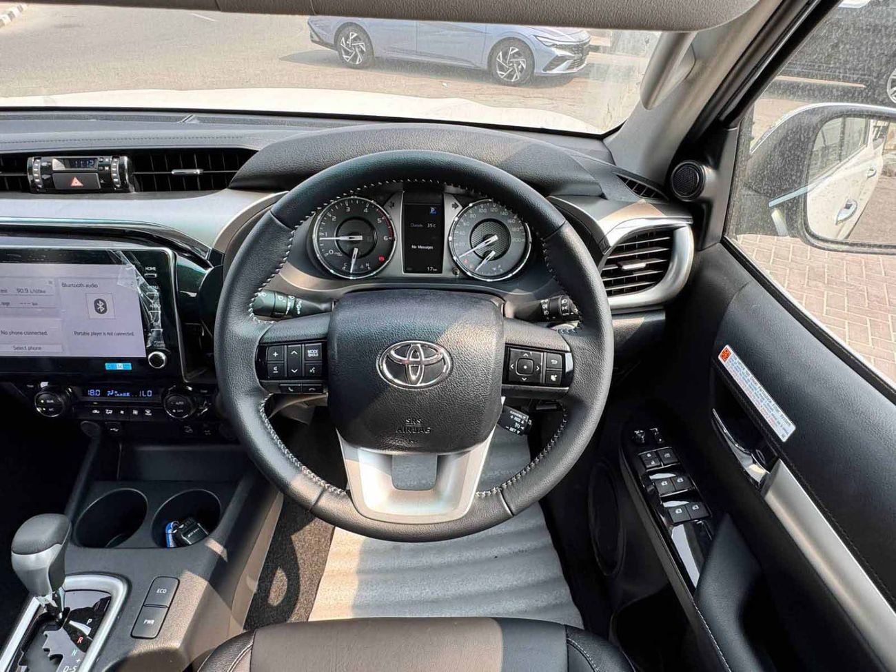 Toyota Hilux 2025 TOYOTA RIGHT HAND DRIVE HILUX TOP-LINE D/CAB 2.8L DIESEL BRAND NEW 0KM