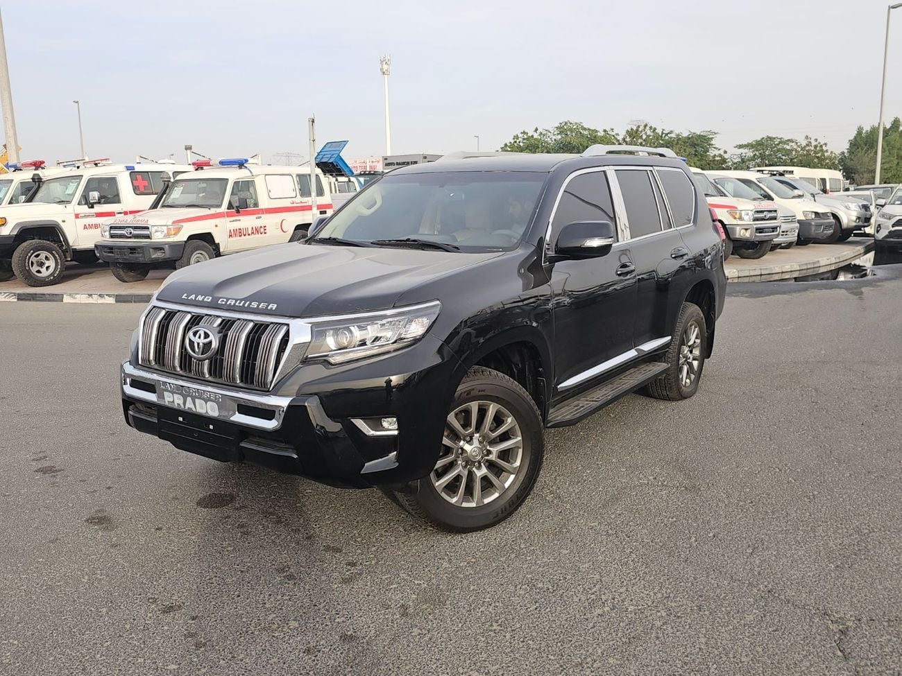 Toyota Prado TX-L Top 2.7L LHD-4WD-Automatic-Petrol-GCC specs-6 Cylinders-7Seats-5 Doors