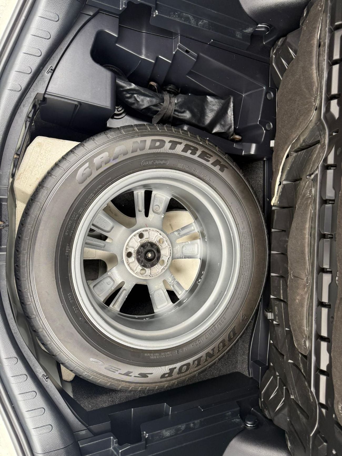 Toyota RAV4 EX OPTION