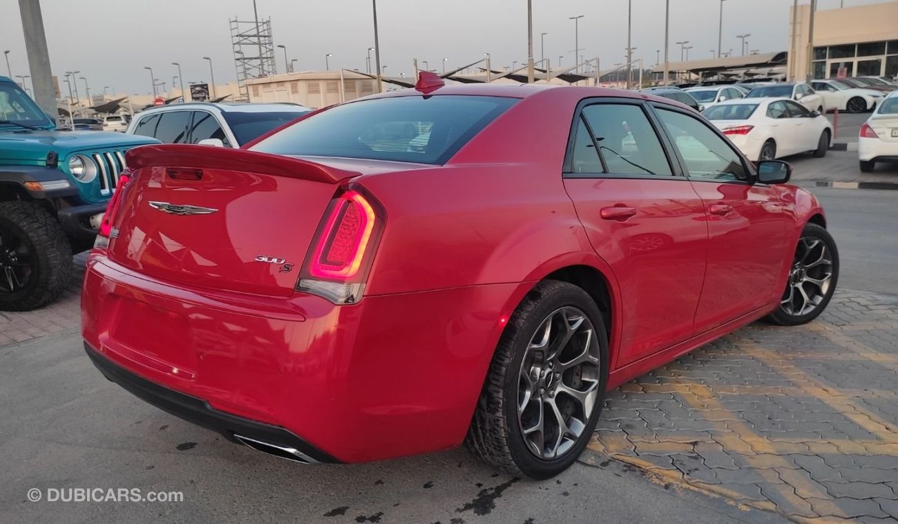 Chrysler 300s V6