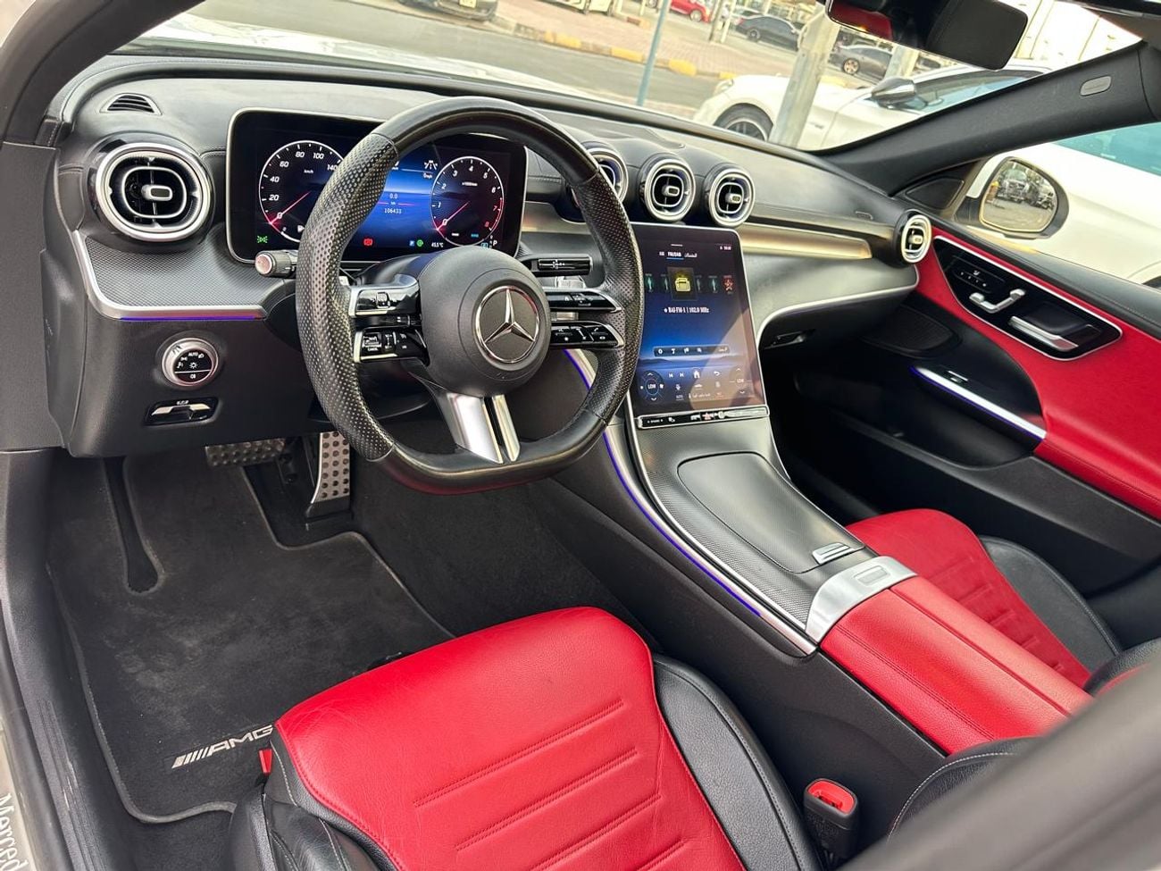 مرسيدس بنز C 200 AMG