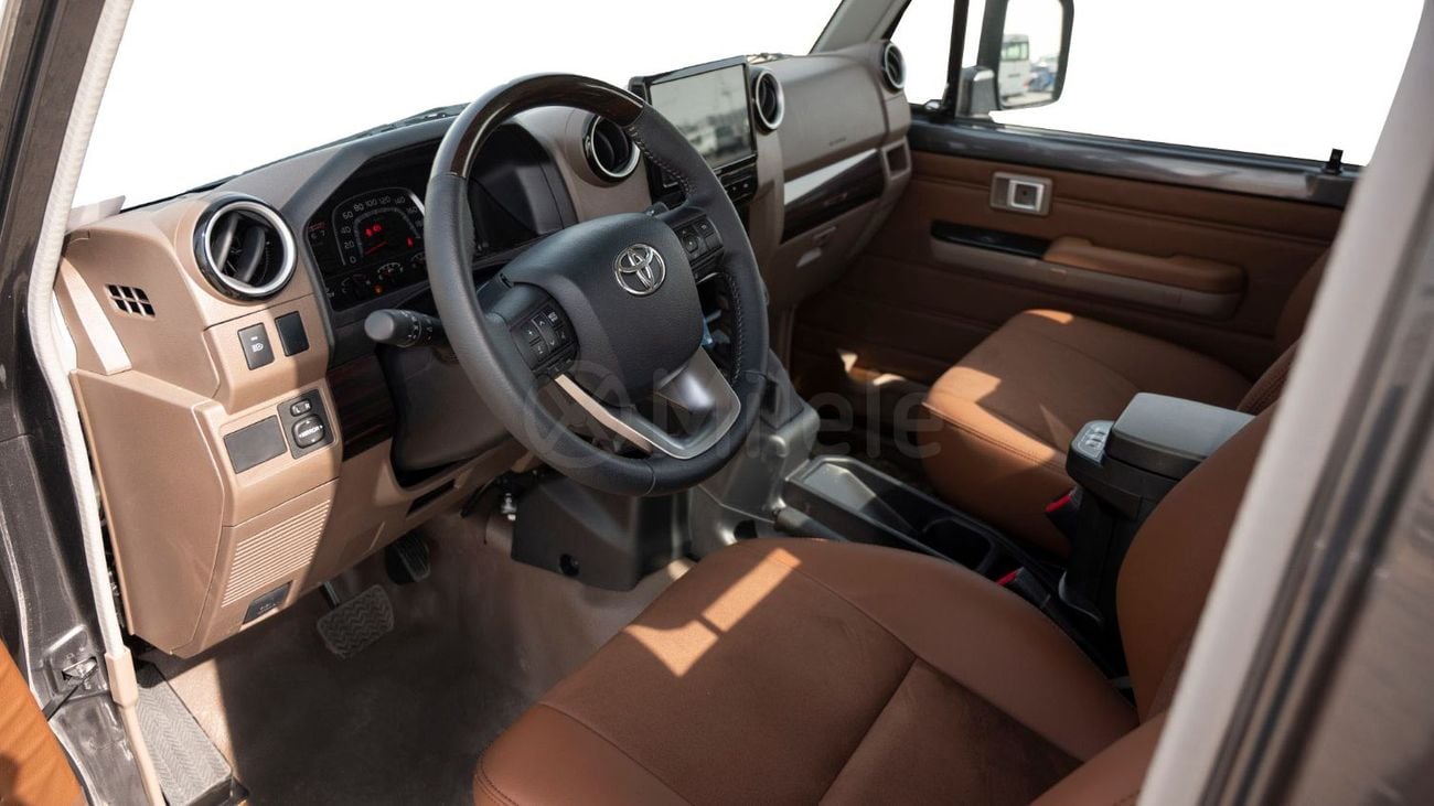 Toyota Land Cruiser Pickup 70