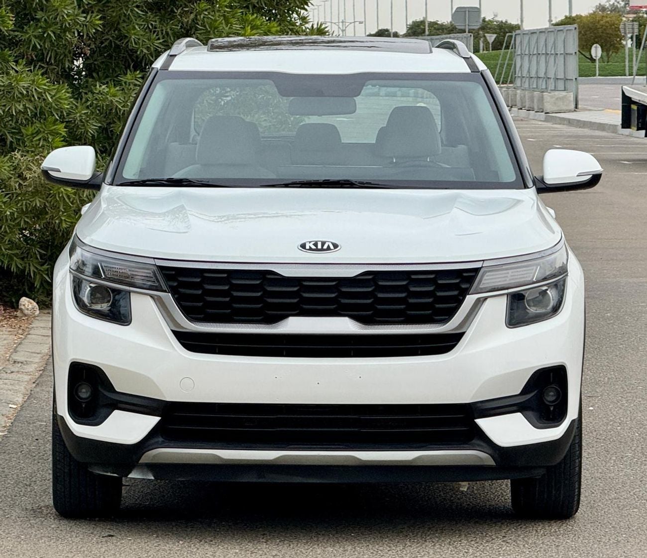 Kia Seltos GT Line 1.6L 800-Monthly l GCC l Sunroof, Cruise, Camera l Accident Free