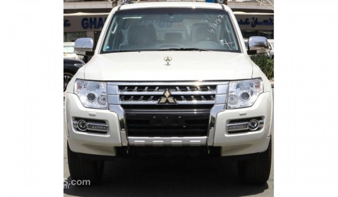 Mitsubishi Pajero Pajero 2020 3.8L GCC specs | Full Option (without sunroof) | Brand New Export Price
