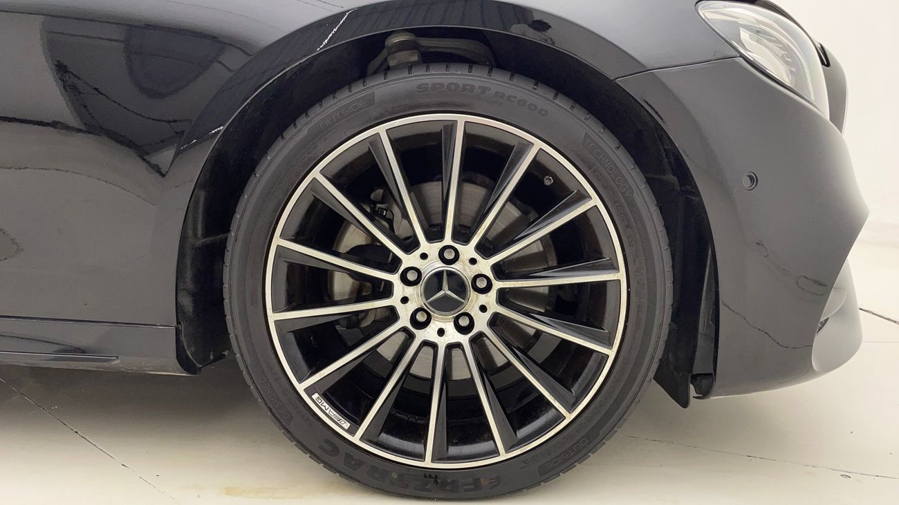 Mercedes-Benz E200 AVANTGARDE 2 | Zero Down Payment | Home Test Drive