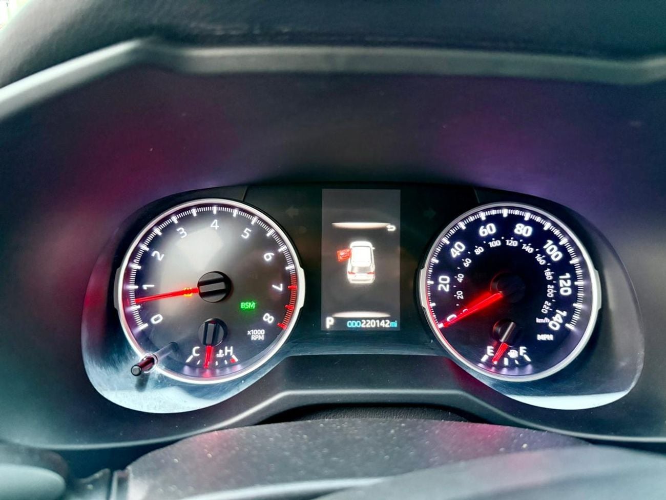 تويوتا راف ٤ 2021 Toyota Rav4 XLE Push Start 2.5L 4 Cyl Automatic Patrol front Wheel Drive 5 Seats 4 Door