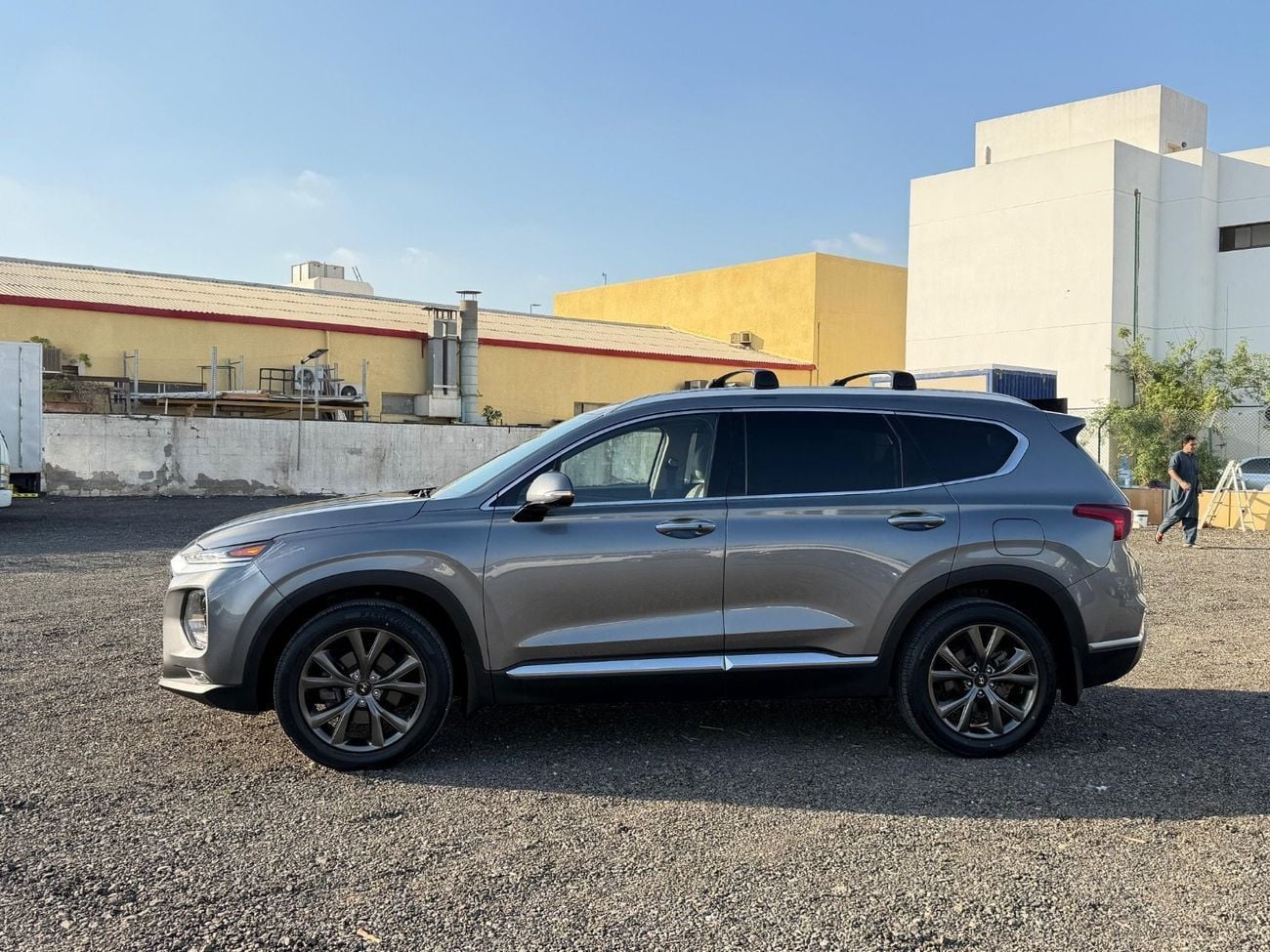 Hyundai Santa Fe STD (NON GCC) 2019 360 CAMERAS 2.4 AWD CANADA SPEC