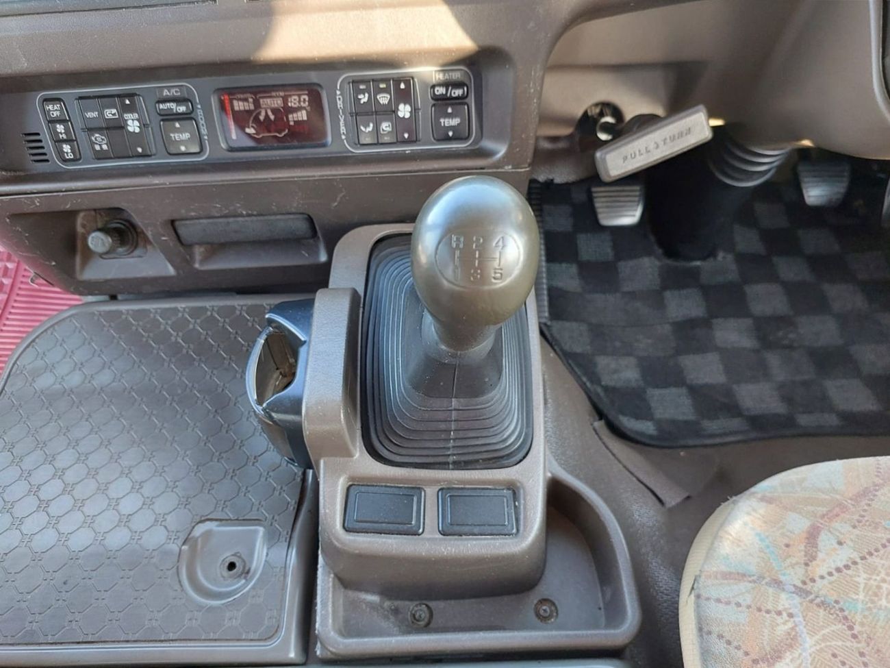 Mitsubishi Rosa 2006 MITSUBISHI ROSA BUS RHD 4.8 L DIESEL MANUAL(PM00066)