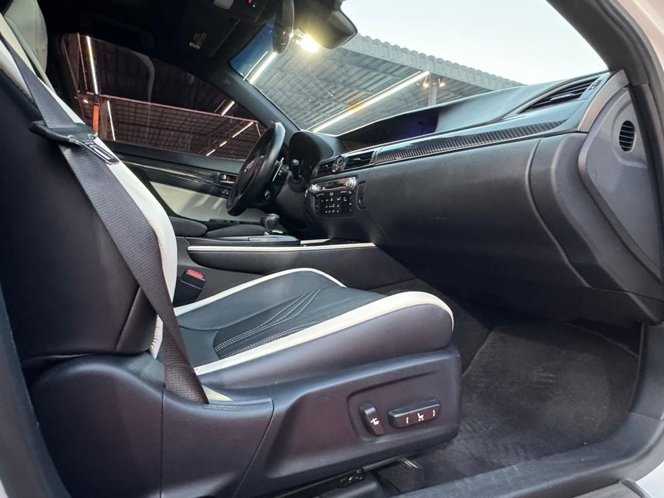 Lexus GS F F-Performance Platinum