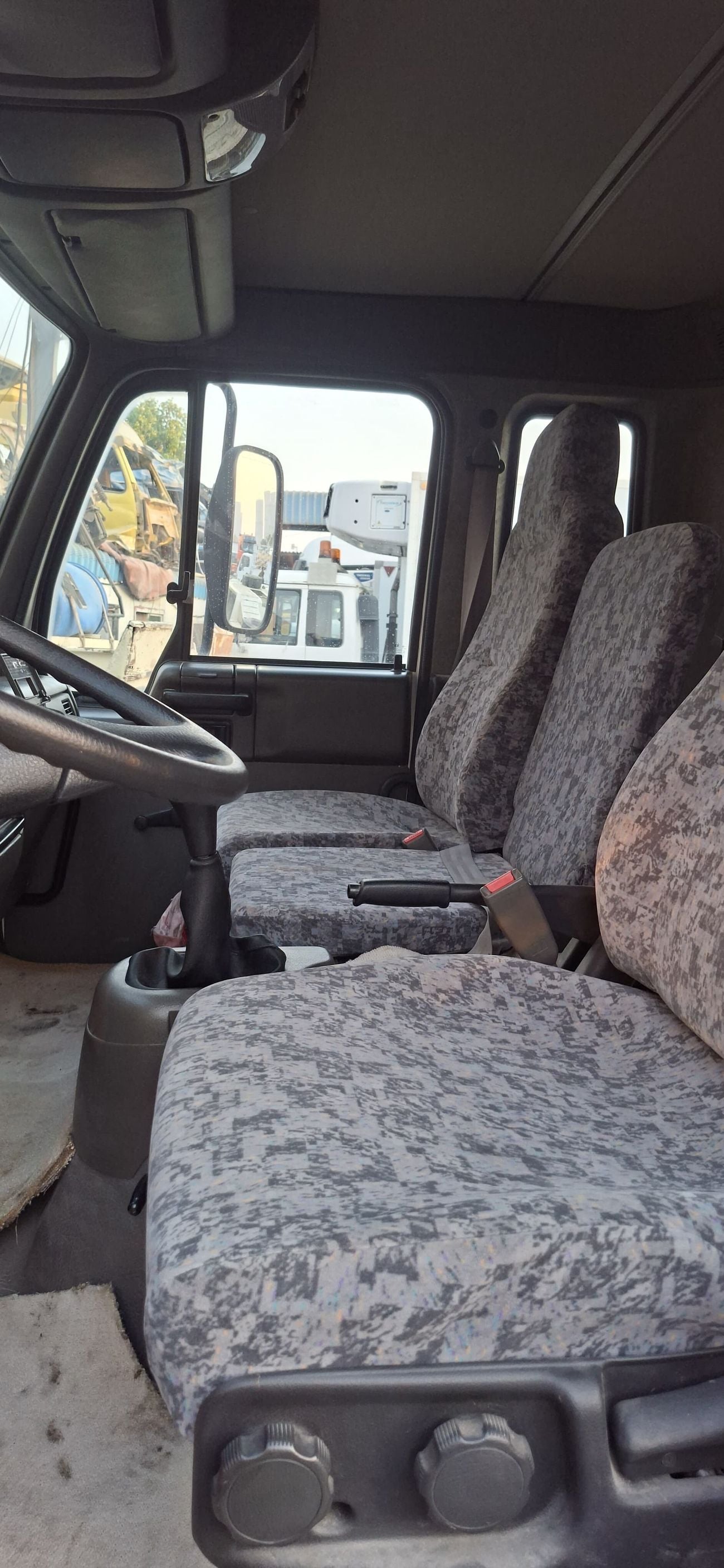 Nissan United Diesel