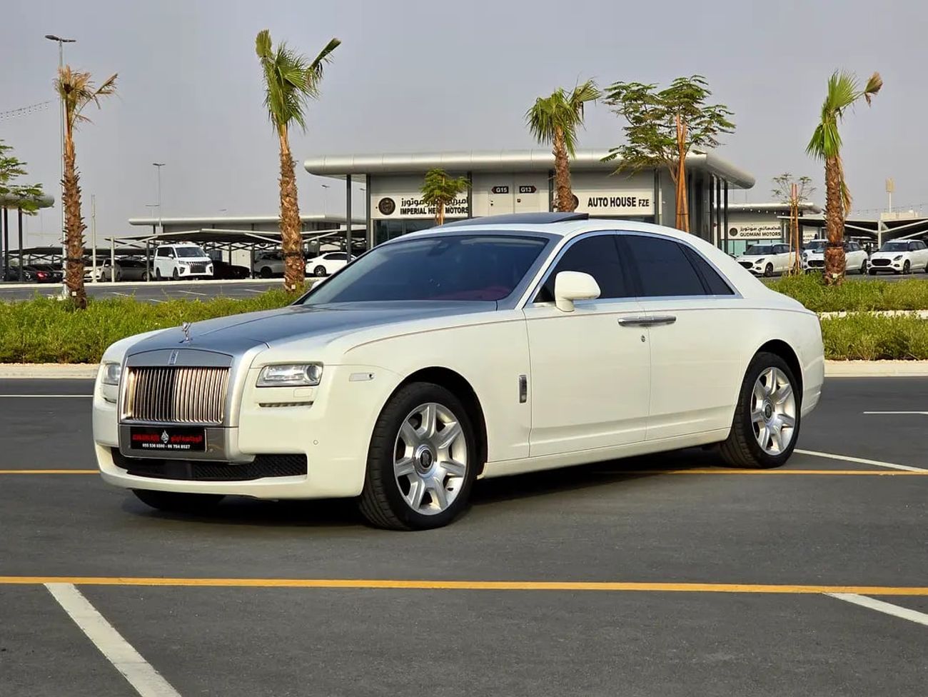 Rolls Royce Ghost Black Badge - GCC Specs - Pristine Condition