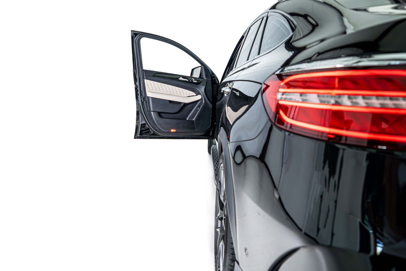 مرسيدس بنز GLE 43 AMG Coupe 3.0L