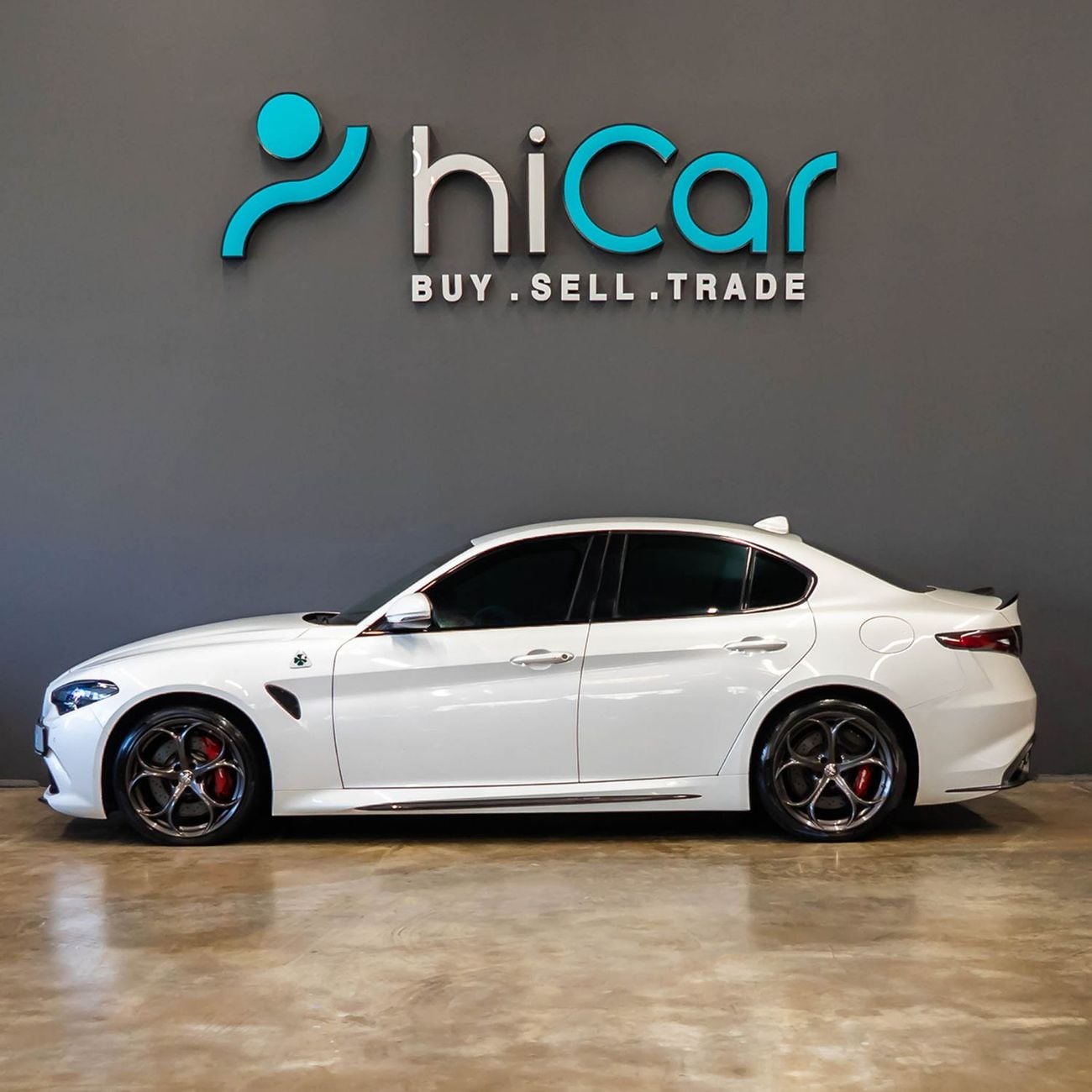 Alfa Romeo Giulia AED 3,161 P.M • 0% Downpayment • Alfa Romeo Giulia Quadrifoglio • 1 Year Warranty