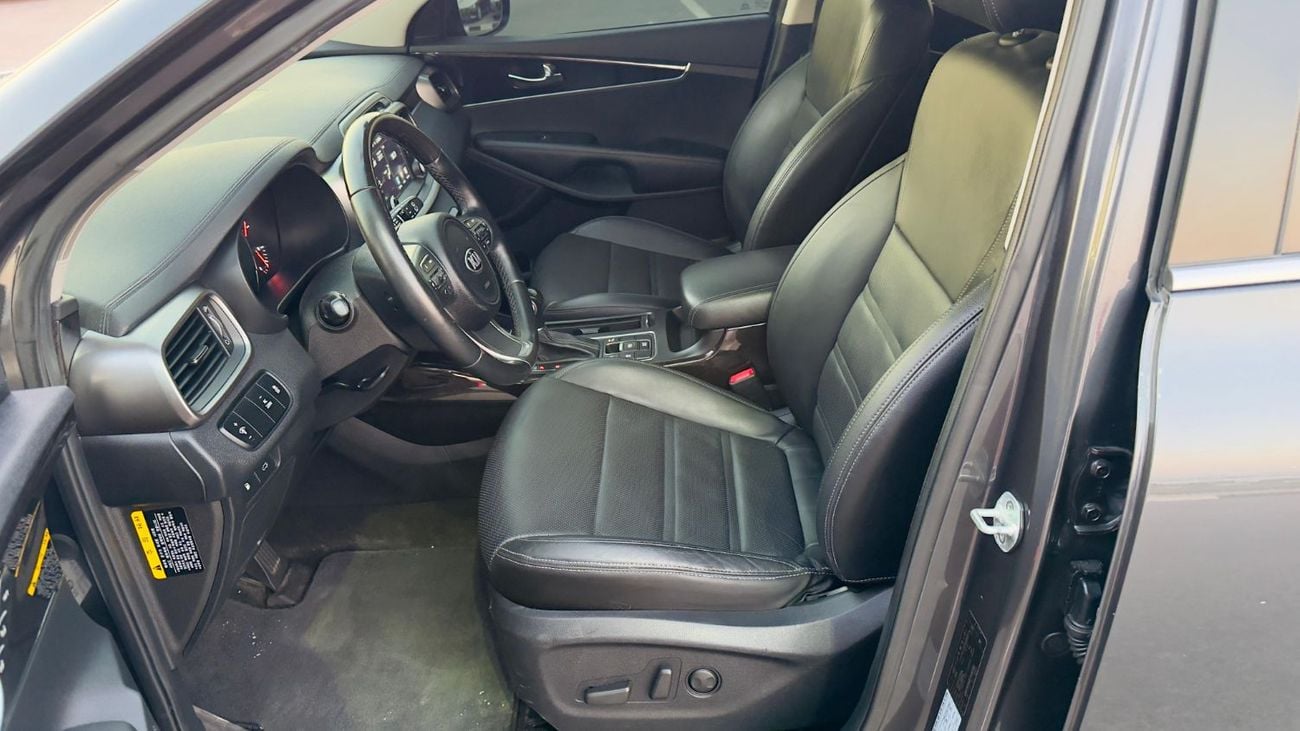 كيا سورينتو 2015 | 2.0L DIESEL ENGINE | AT | LHD | PUSH START ENGINE | MULTIMEDIA SCREEN | PREMIUM LEATHER SEATS