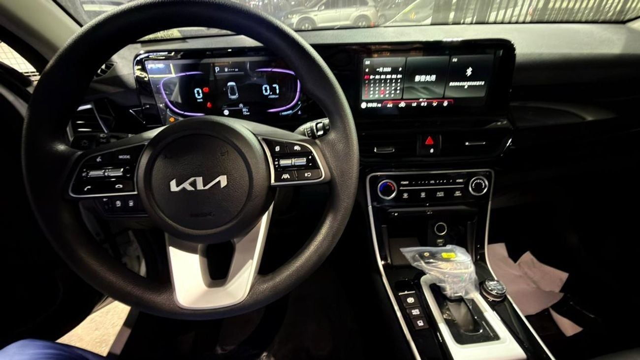 Kia Seltos 1.5 L AUTOMATIC. PETROL SUV/CROSSOVER/FRONT WHEEL