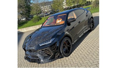 Lamborghini Urus MANSORY BLACK FORGED CARBON FULLY LOADED