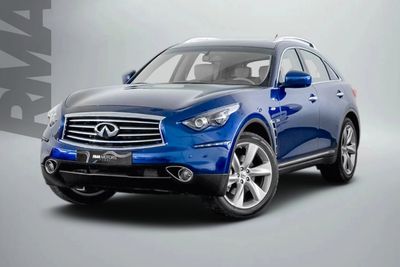 Infiniti QX70 S