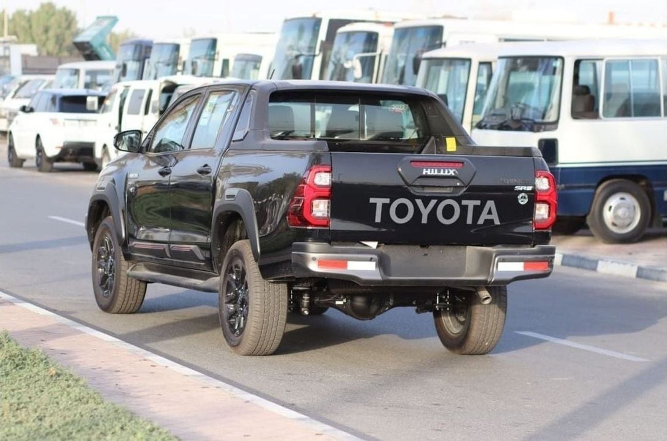 Toyota Hilux ADVENTURE 4.0 ADVANTURE, PETROL, FRONT & BACK CAMERA, CRUISE CONTROL, MULTIMEDIA STEERING, ALLOY WHE