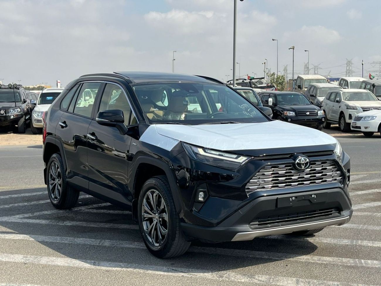 New Toyota RAV4 RAV4 LIMITED 2.5L HEV 2025 for sale in Dubai - 826685