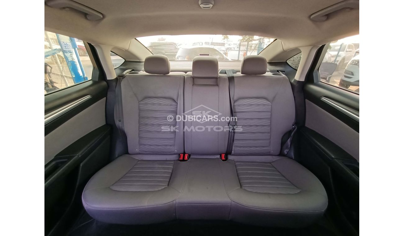 Ford Fusion 2.5L, 16" Rims, LED Headlights, Driver Power Seat, Rear Camera, Fabric Seats, Airbags (LOT # 799)