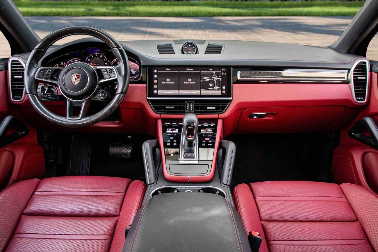 Porsche Cayenne Cayenne Coupe Chrono Pack | 5,680 P.M | 0% Downpayment | Low KMS!