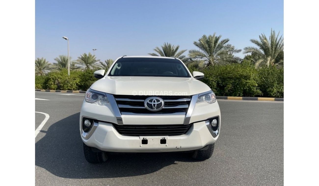 Toyota Fortuner EXR GXR TOYOTA FORTUNER  (GCC  _ SPEC) -  2019- VERY GOOD