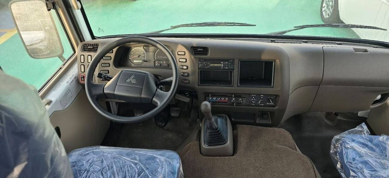 Mitsubishi Rosa 4.2L DIESEL 30 SEATS 2024