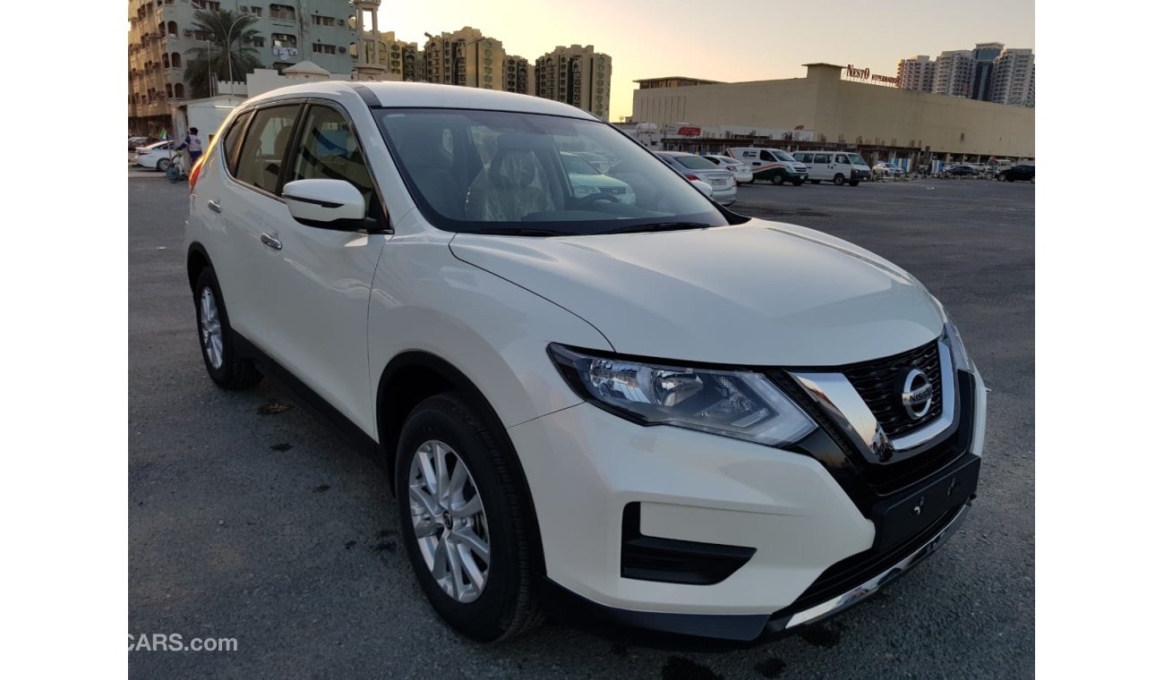 Nissan X-Trail FULL OPTION