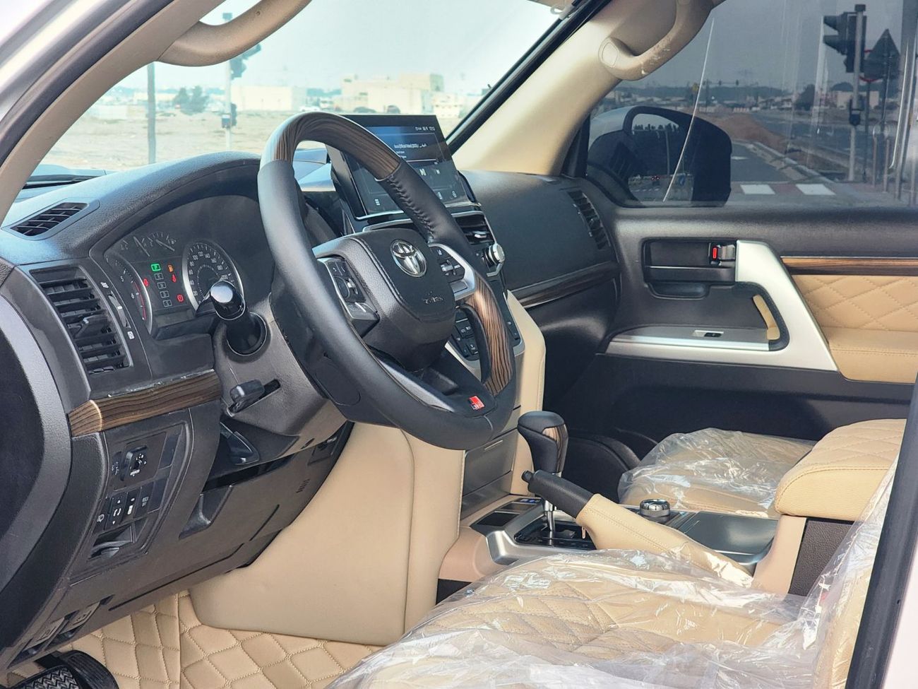 تويوتا لاند كروزر GX.R V6 upgrade 2024