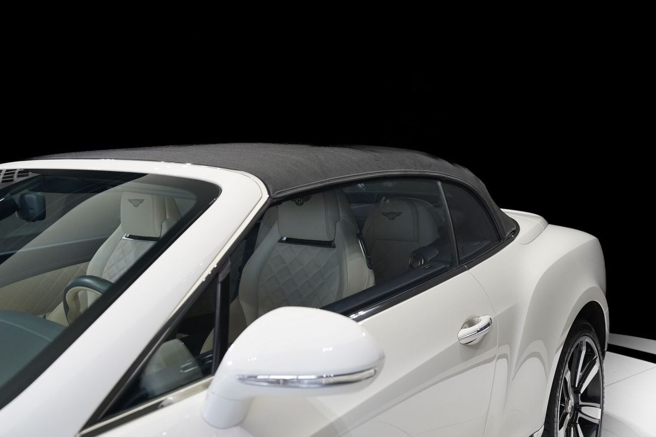 Bentley Continental GTC V8 S