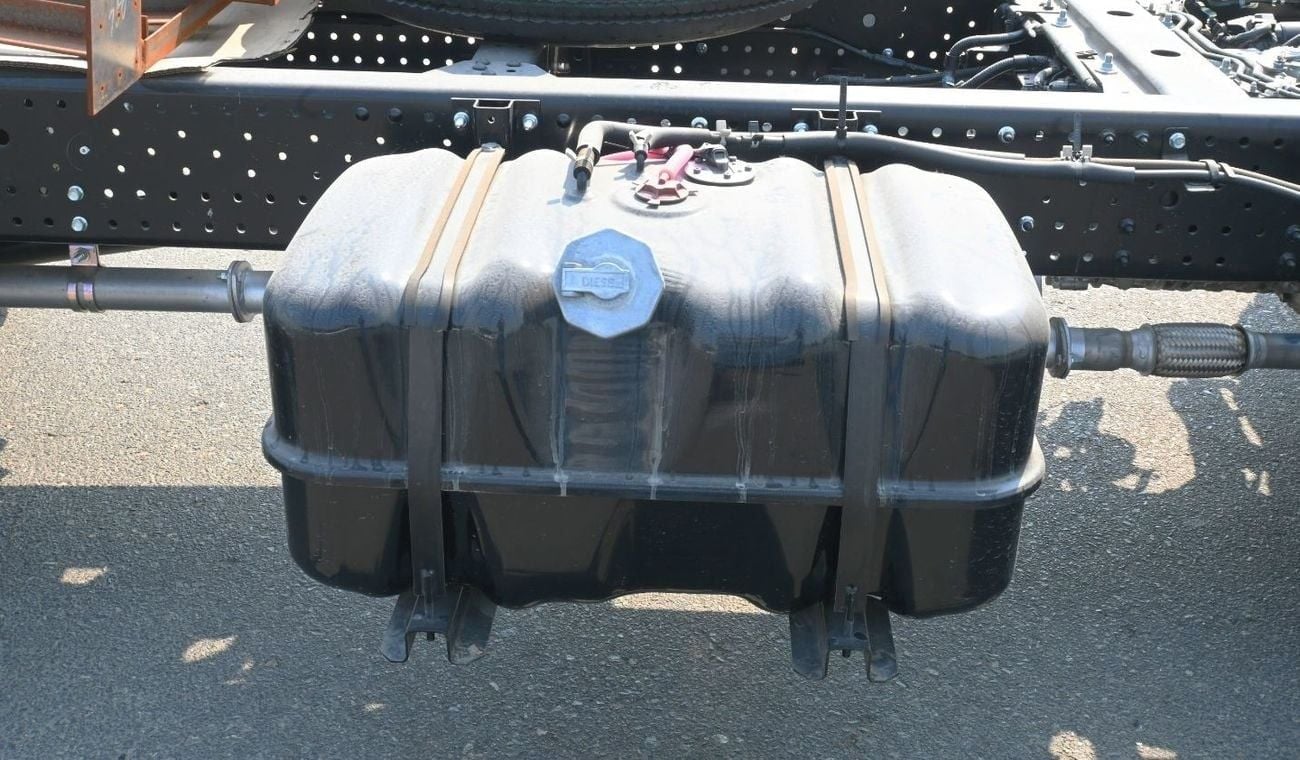 إيسوزو NQR Isuzu Nqr /4,6 diesel engine / short chassis Model 2024