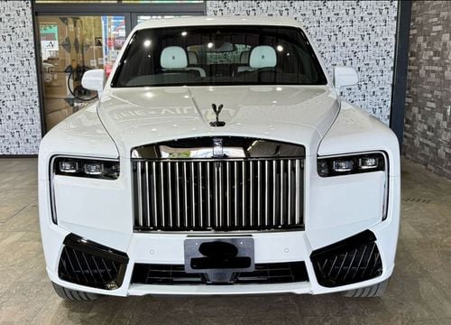 Rolls Royce Cullinan 2025 Rolls Royce Cullinan Black Badge