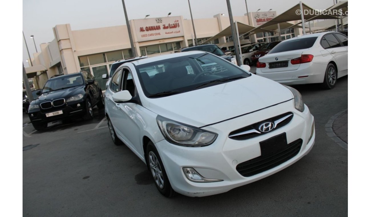 Hyundai Accent 1600 Cc Hyundai accent 2015 GCC