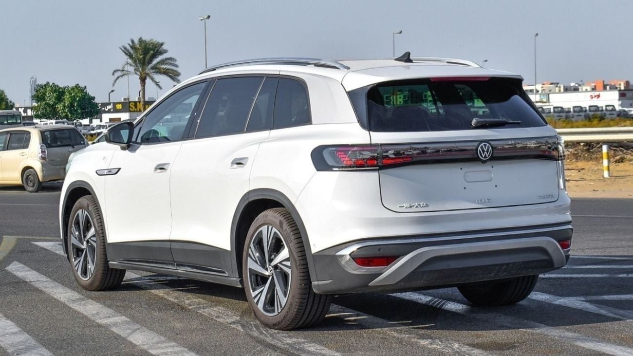 Volkswagen ID.6 VOLKSWAGEN_ID.6_CROZZ_PRO_2022_FULL_OPTIONS_7SEATS_360_FIXED_PANORAMIC_HUD