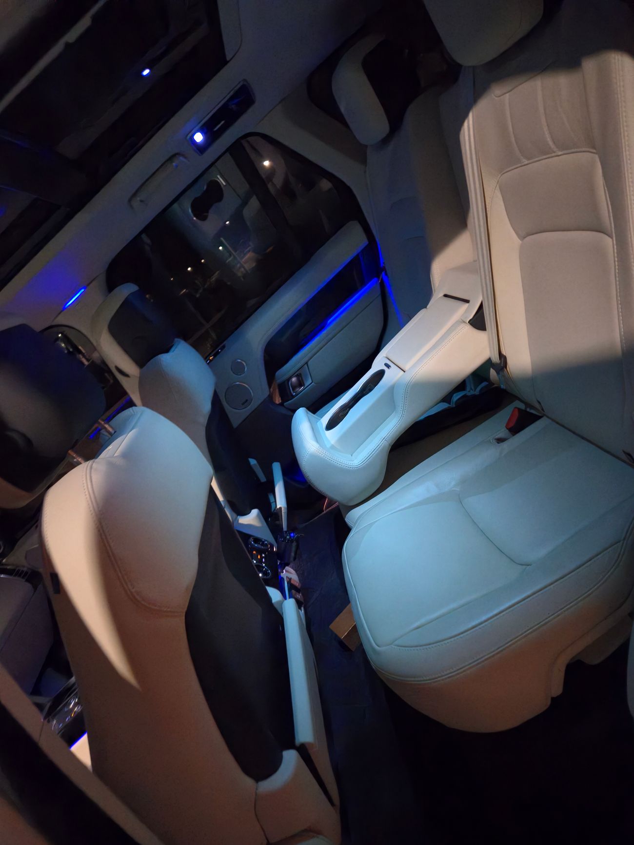 لاند روفر رينج روفر P400 HSE V6 SC GCC Al tayer full service history