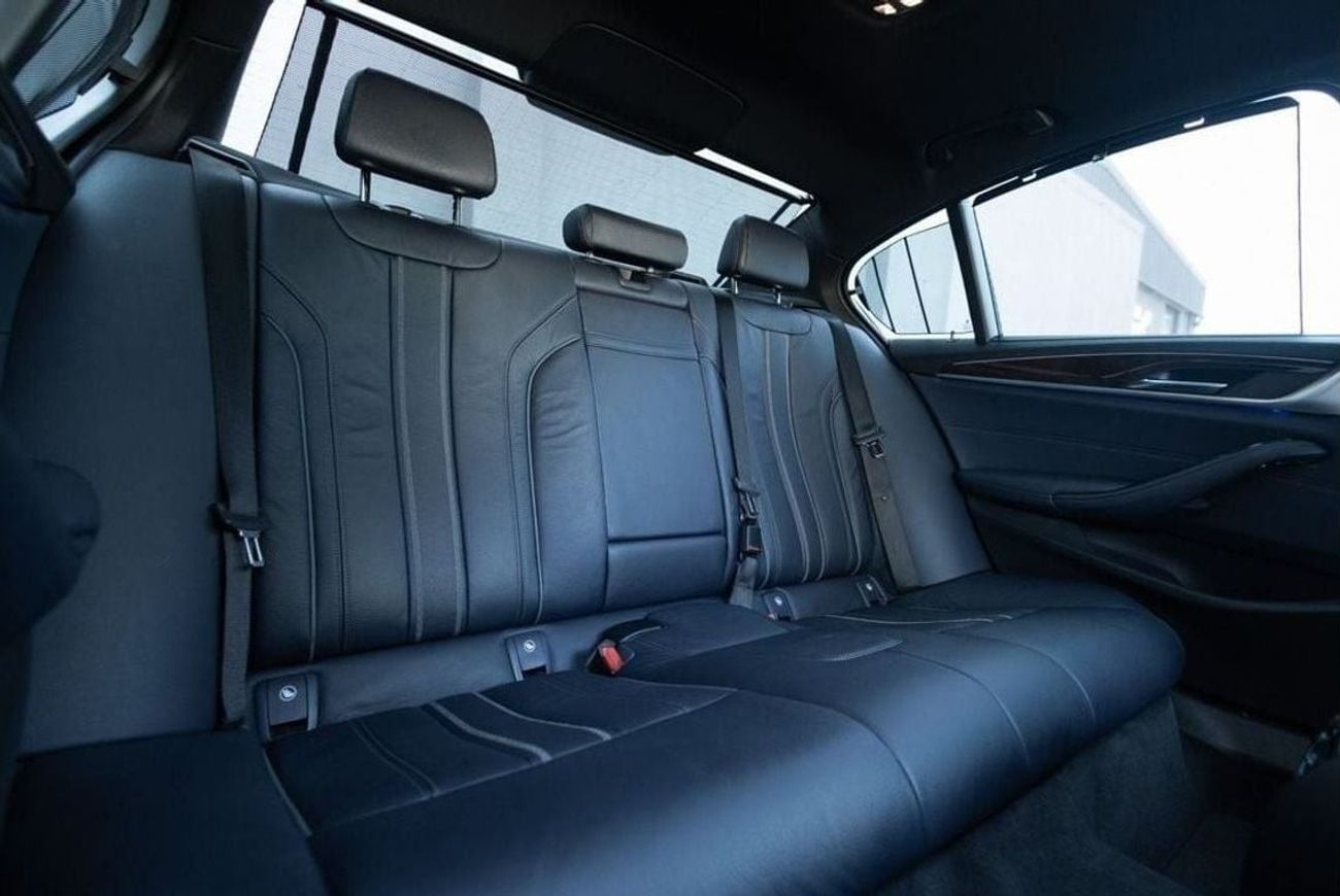 BMW 530i M Sport 2.0L BMW 530i M-Sport 2017 GCC under Warranty with Flexible Down-Payment.