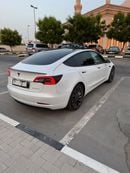تسلا موديل 3