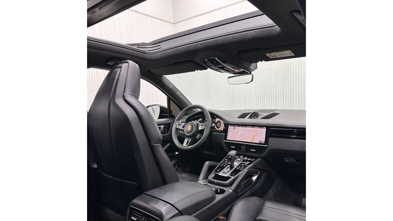 Porsche Cayenne 2018 Porsche Cayenne Turbo, June 2025 Porsche Warranty, Full Options, Low Kms, GCC