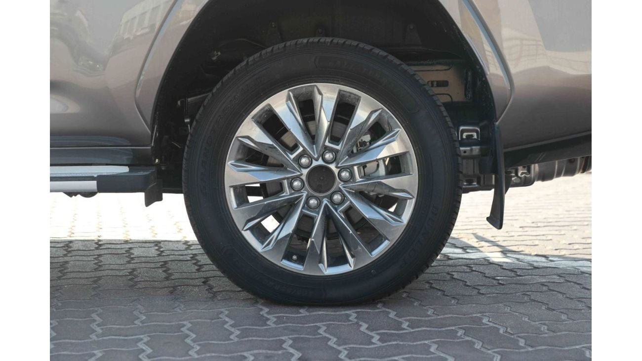 Toyota Land Cruiser 2024 Toyota LC300 4.0 GXR - Avant-Grade Bronze Me. inside Beige | Export Only