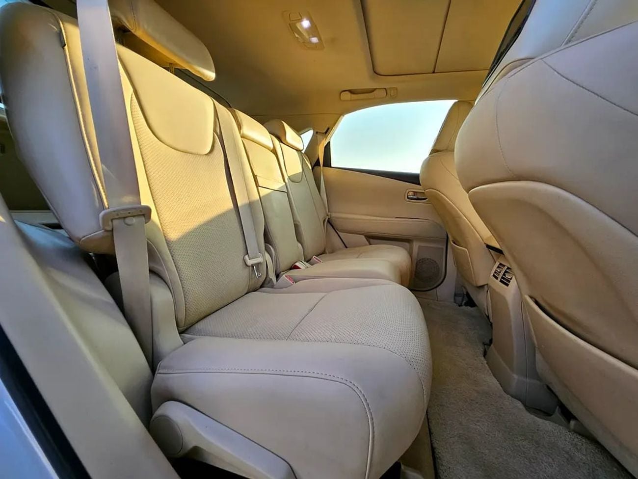 لكزس RX 350 RX GCC Premium Full Option Top With Panoramic Roof Immaculate Condition Inside Out