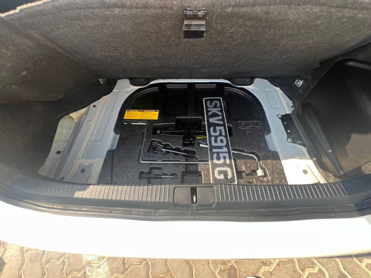 لكزس ES300h Hybrid 2.5L