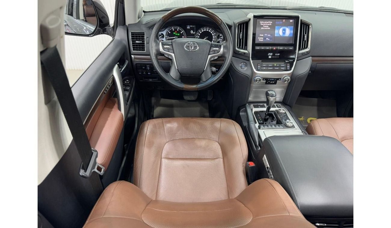 Toyota Land Cruiser VX.R Grand Touring S 5.7L 2021 Toyota Land Cruiser VX.R Grand Touring S, 2025 Toyota Warranty, 2026