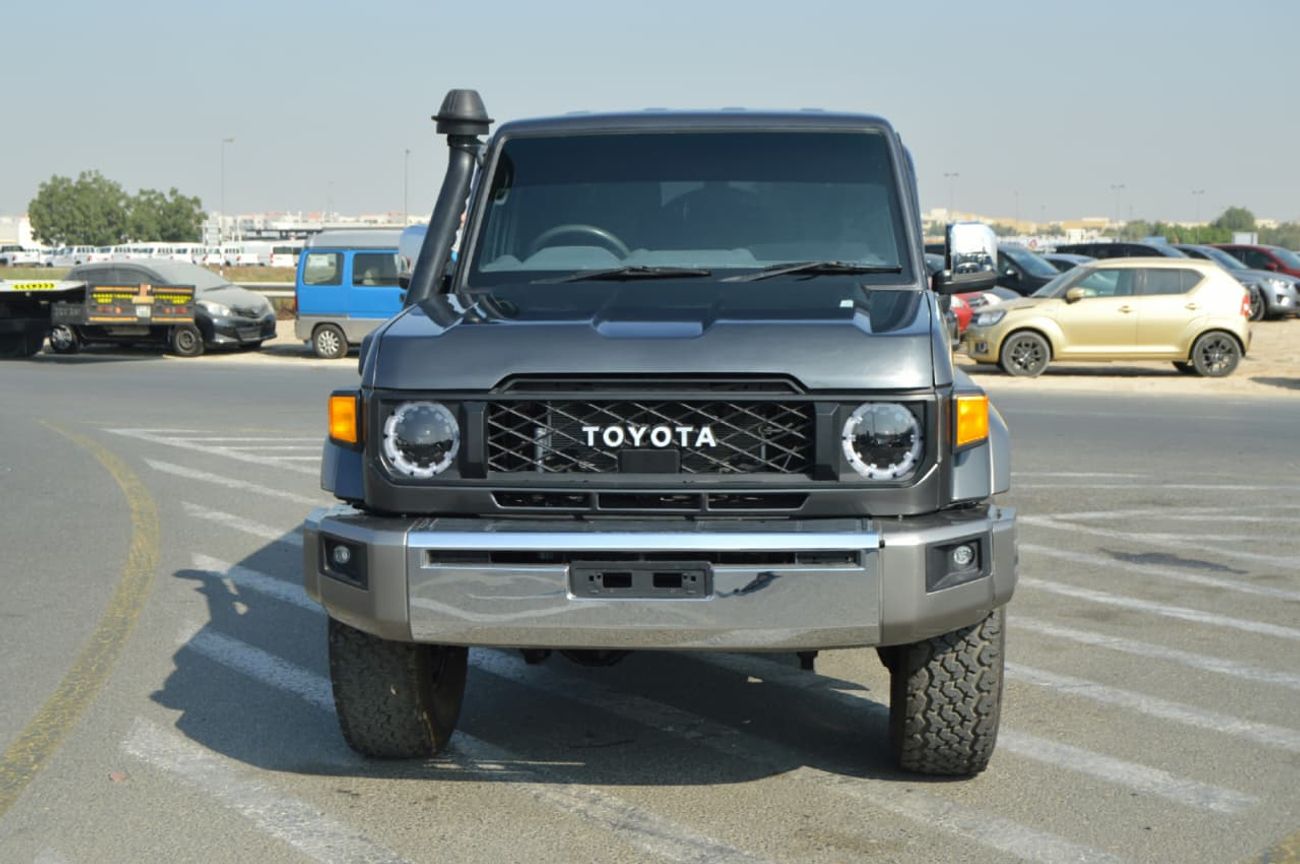 تويوتا لاند كروزر بيك آب RIGHT HAND VEHICLE ONLY FOR EXPORT 4.5L 4WD