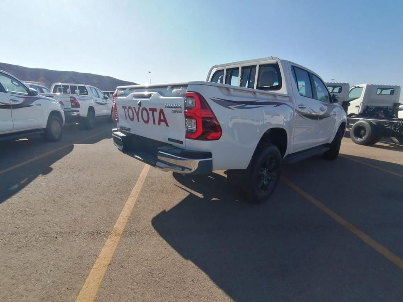 Toyota Hilux Toyota Hilux SR5 2.4L 4*4 Diesel 2025