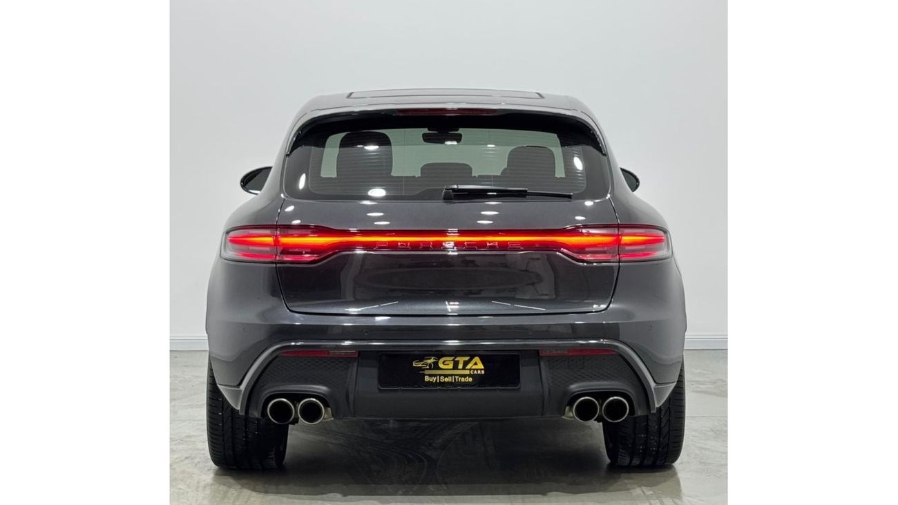 Porsche Macan Base 3.0T *Appointment Only* 2024 Porsche Macan S, 5 Years Porsche Warranty, Full Options, Very Low
