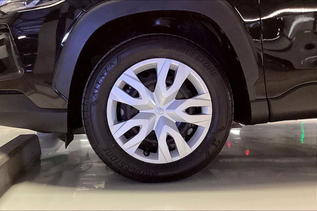 تويوتا كورولا كروس XL | National Day | Start 2026 with the ideal drive | شامل الضمان | 0 ﺪﻔﻋﺓ ﺃﻮﻟﻯ