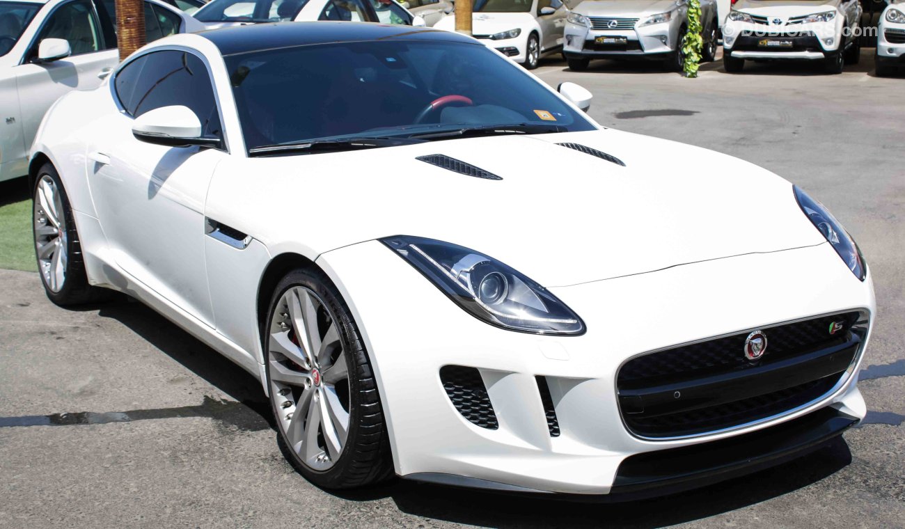 Jaguar F-Type AGENCY WARRANTY FULL SERVICE HISTORY GCC SPECIFICATION